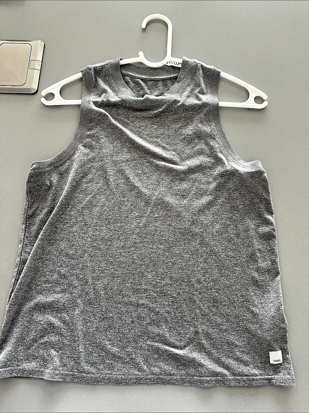 Vuori Energy Top Long Gray Tank Top Size XS
